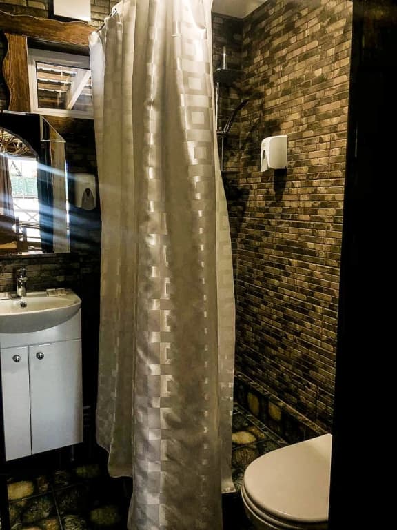 Гостевой дом К лесу передом с балконом и с красивым видом из окна фото 15