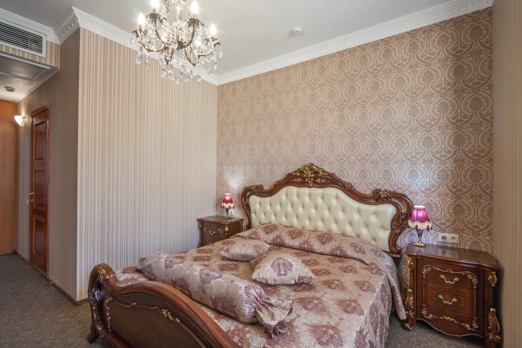 Шери Холл фото 8