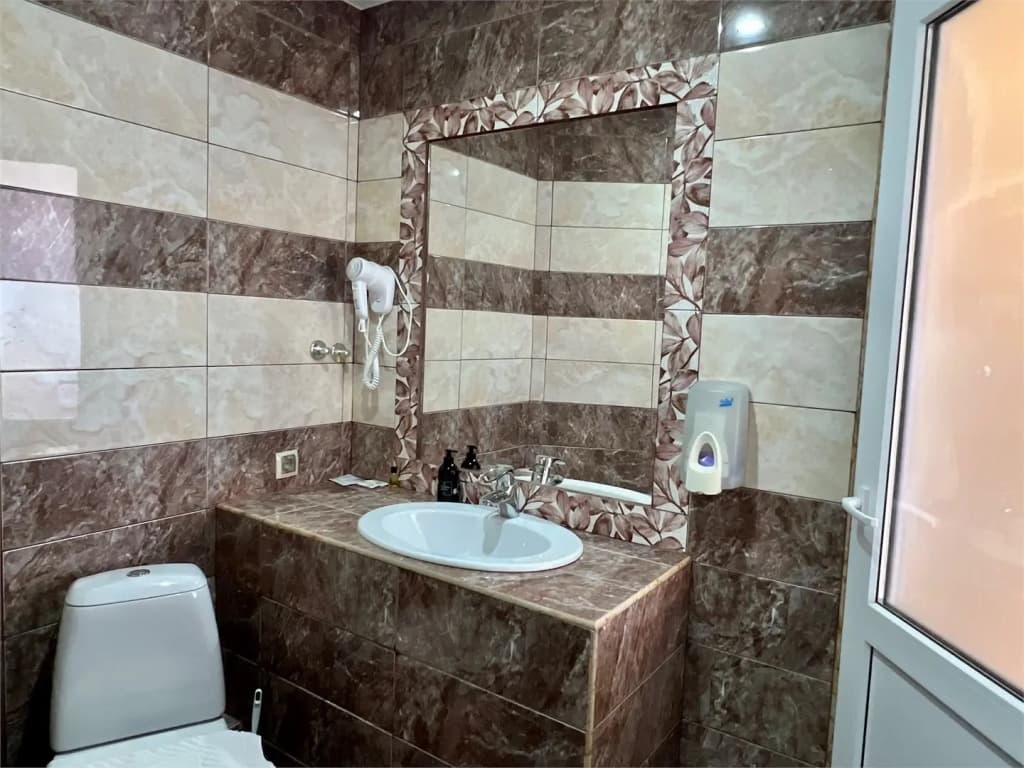 Двухместный номер Comfort с балконом и с частичным видом на море фото 11