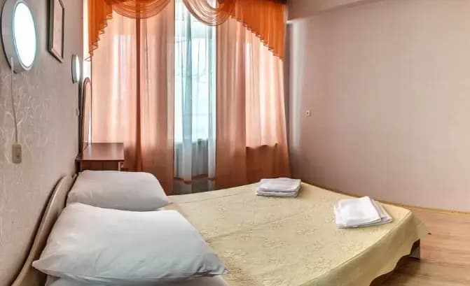 Двухместный номер Юг корпус 7 Comfort с 2 комнатами двуспальная кровать фото 2