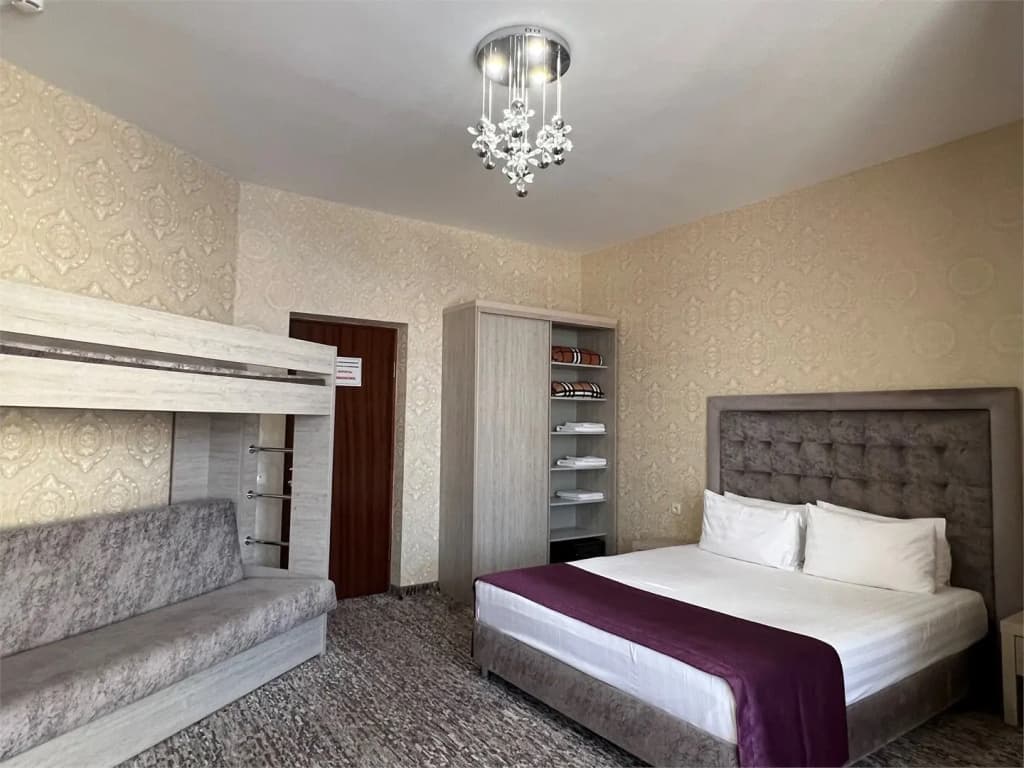 Двухместный номер Comfort с балконом и с частичным видом на море фото 4