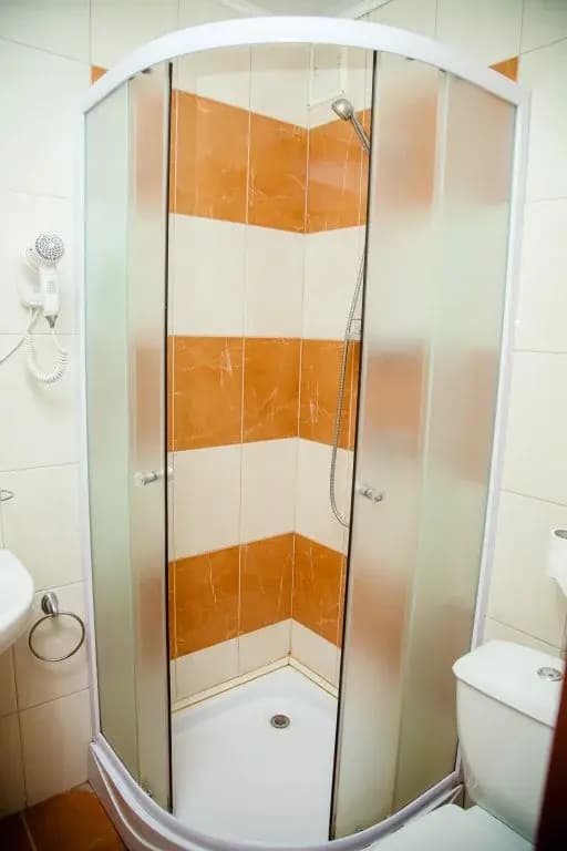 Двухместный номер двуспальная кровать фото 7