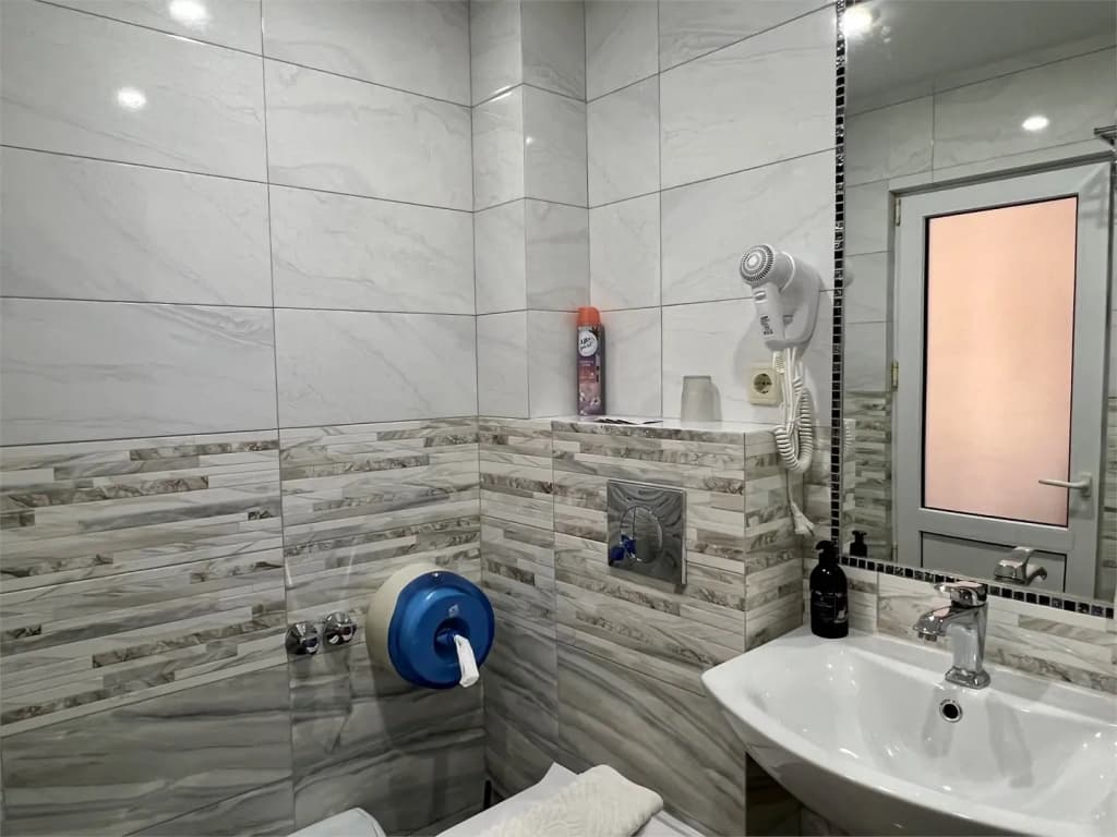 Двухместный номер Comfort с балконом и с частичным видом на море фото 12