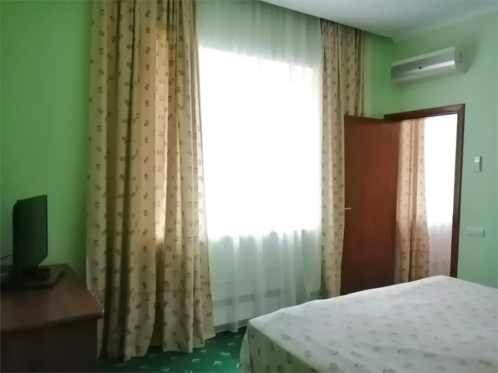 Студия в галерее фото 2