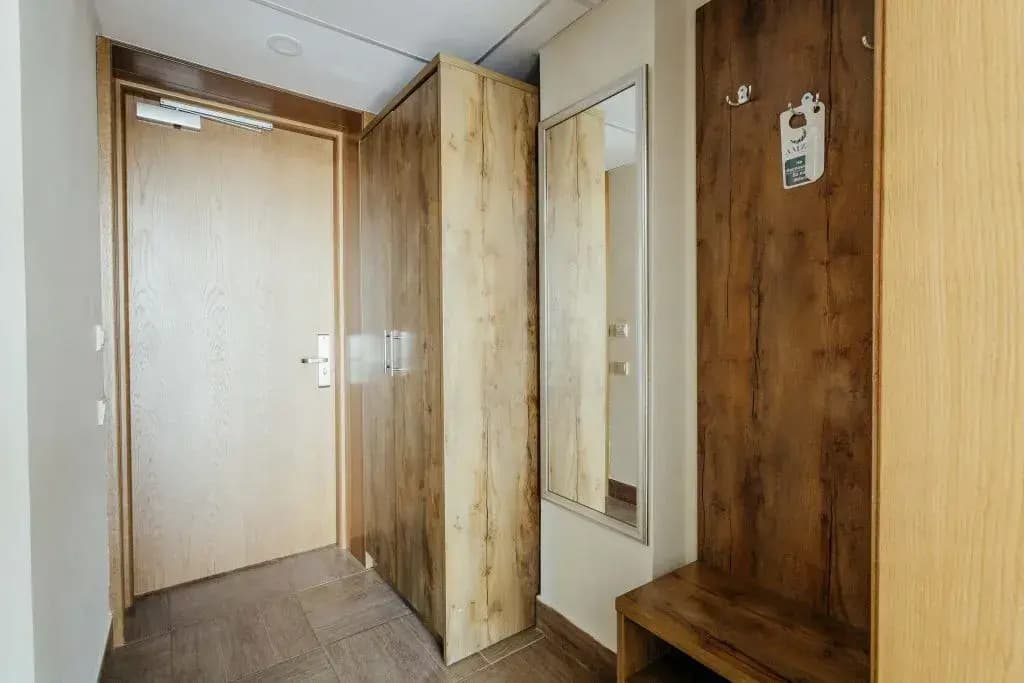 Двухместный номер (корпус 1) Standard Superior с балконом и с боковым видом на море двуспальная кровать фото 12