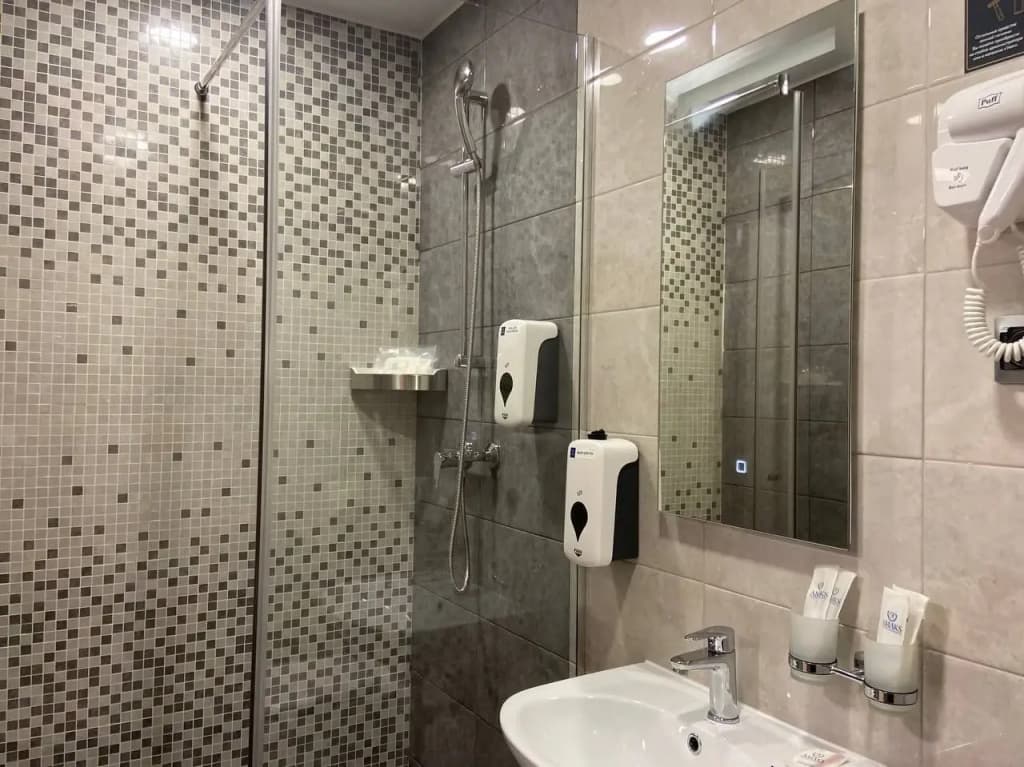 Двухместная Студия (корпус 2) двуспальная кровать фото 6