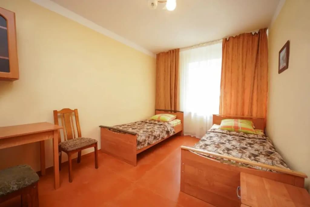 Двухместный номер в 4 корпусе (2 отдельные кровати) фото 1
