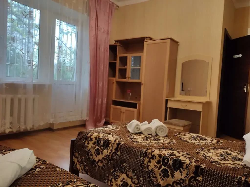 Двухместный номер корпус 4, 5, 6 с 1 комнатой 2 отдельные кровати фото 2