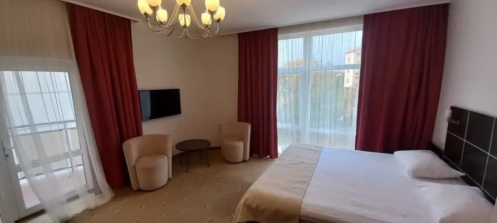 Двухместный джуниор сьют двуспальная кровать фото 5