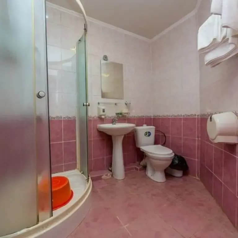 Двухместный номер Стандартный (1, 3 корпус) с балконом фото 3