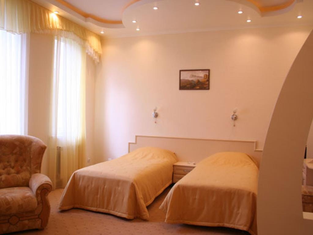 Империал фото 3