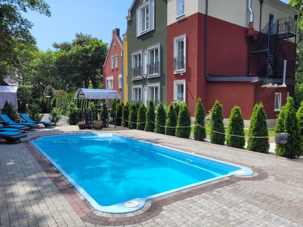 Madame L (Мадам Эль) фото 4