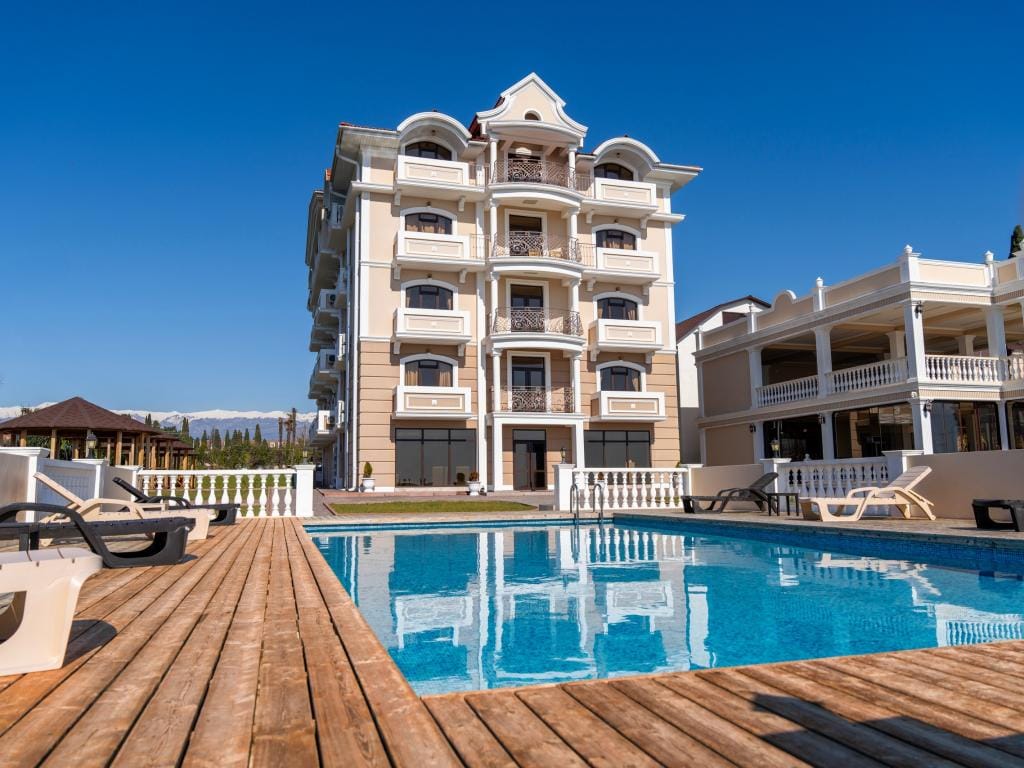 Grace Faors (Грейс Фаорс) фото 1