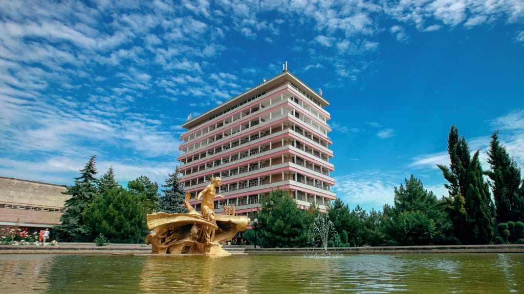 Таврия фото 1