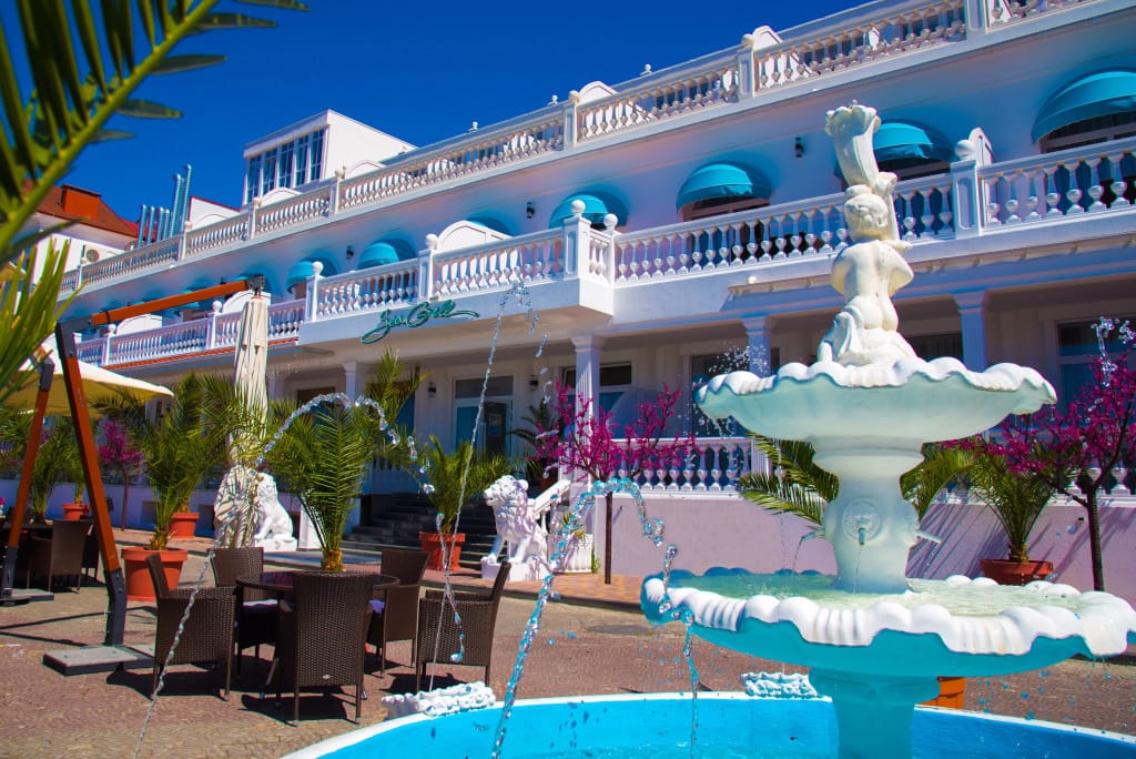 Отель Хрустальный Resort & Spa фото 1