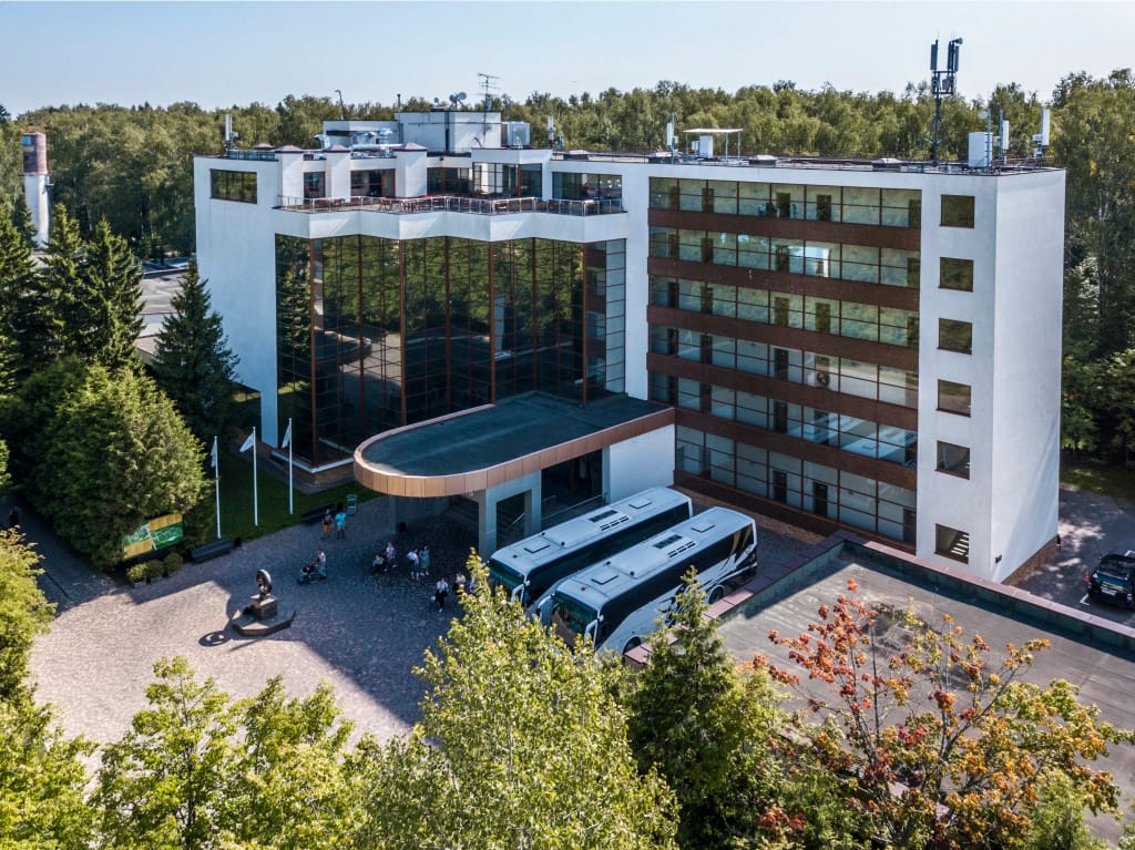 Отель Arthurs Spa Hotel By Mercure фото 2