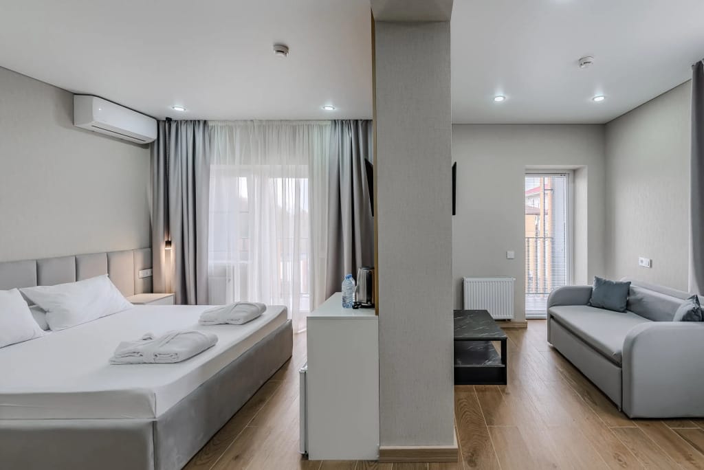 Cosmos Smart Sochi Tivoli Hotel (Космос Сочи Тиволи) фото 2