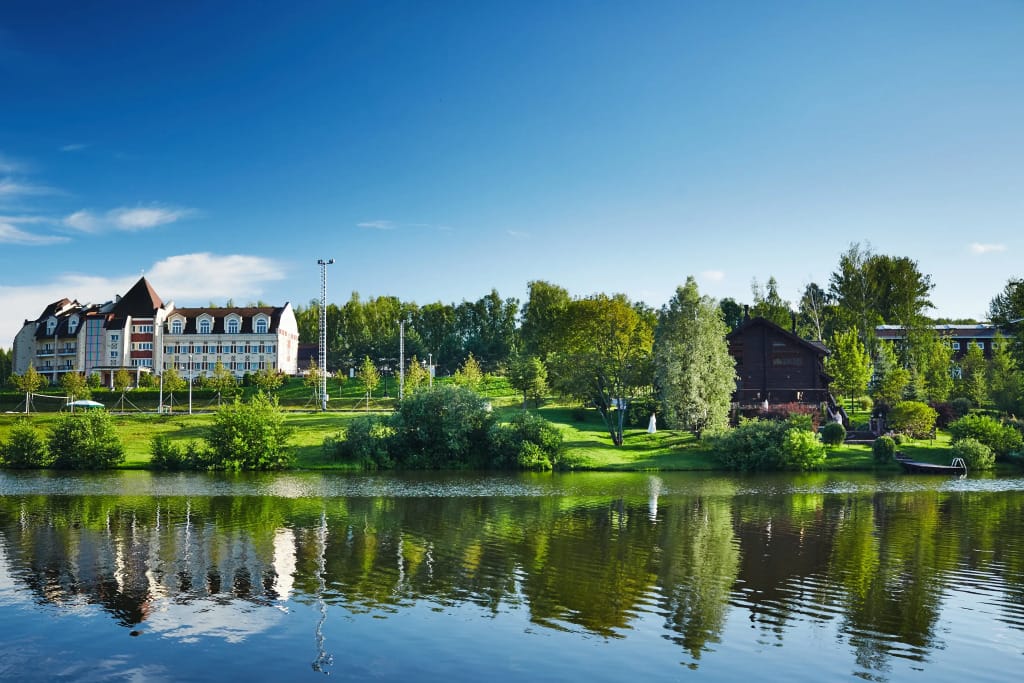 Отель Грумант Resort & SPA фото 1