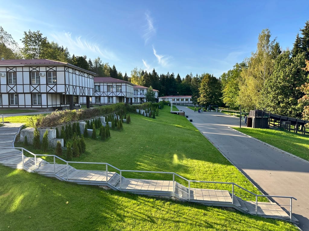 Lesnoy (Лесной парк-отель) фото 1