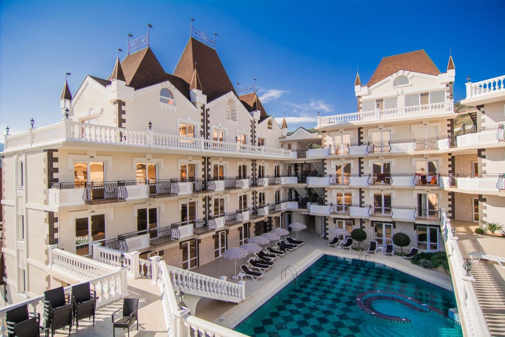 Камелот (Малореченское) фото 1