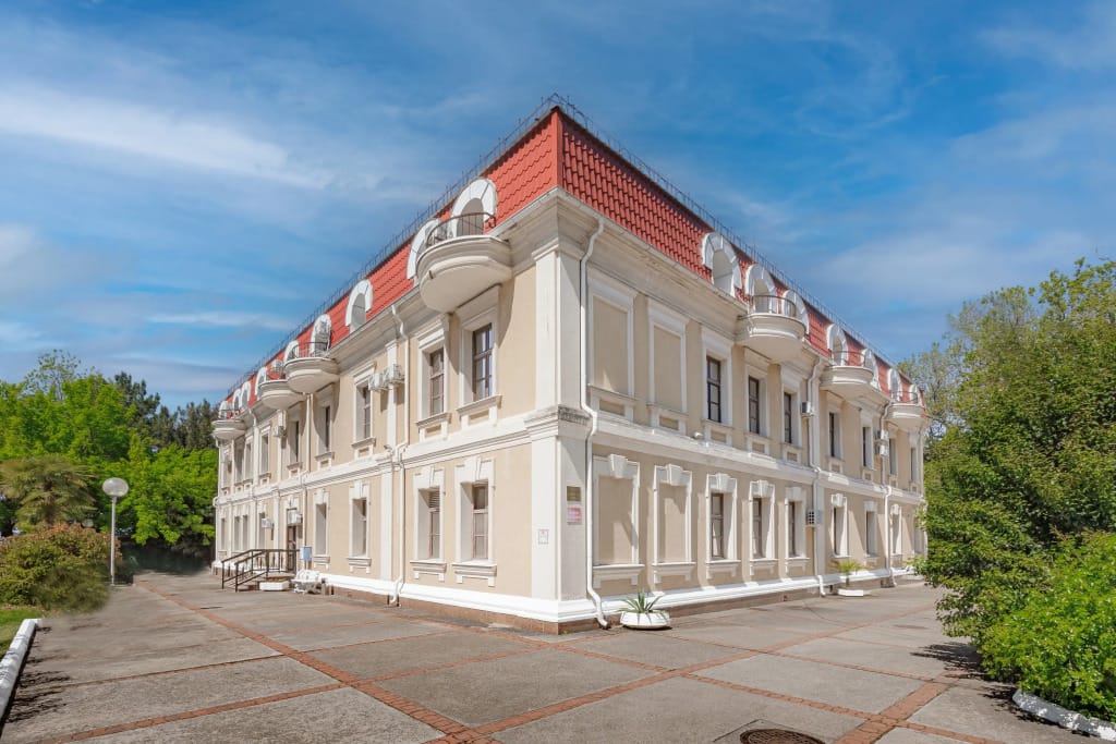 Лечебно-оздоровительный комплекс Гранд-Отель (ex. имени Мориса Тореза) фото 2