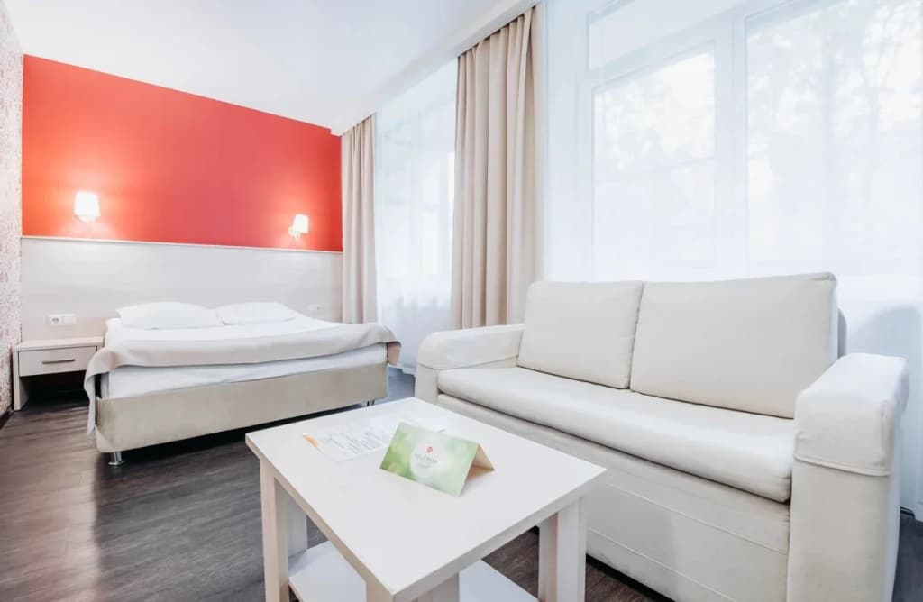 Двухместный Superior Standard room с диваном Корпус 7 двуспальная кровать